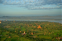 752_Burma_Bagan_ji.jpg